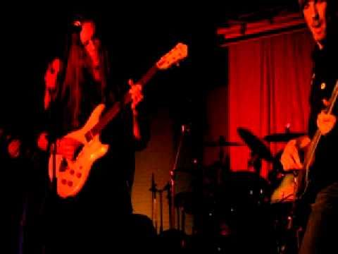 Amen to Artillery (The FUzZ Live at the El'Mocambo...