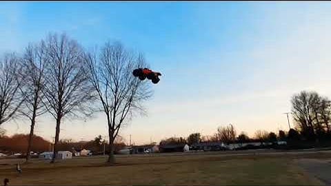 arrma vorteks 3s destroyed Ramp going 50mph 😱 and survived. "Arrma-tough" bonus 1st jump footage 🤣😂😎