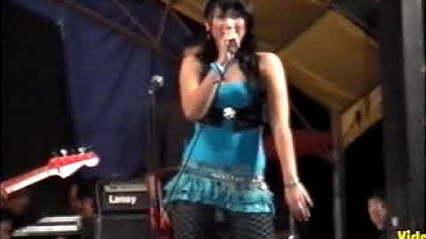 irma permatasari   belah duren   om sera 2009 live balongpanggang