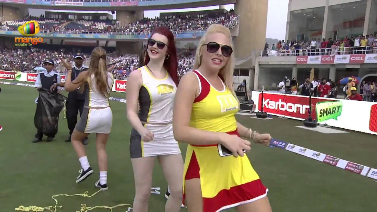 Part 1 : Salman Khan watching Yo Yo Honey Singh Live Performance @ CCL 4