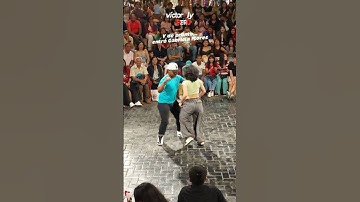 Thumbnail of Gabriela Flores, famosa Tiktoker e Influencer peruana entró a bailar Tambor en el Parque Kennedy
