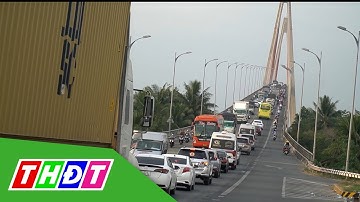 Cầu Rạch Miễu kẹt cứng xe trong ngày cuối năm | THDT