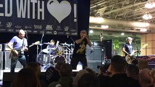 Descendents - Suburban Home(Live): Atlantic City Beer & Music Festival 2018