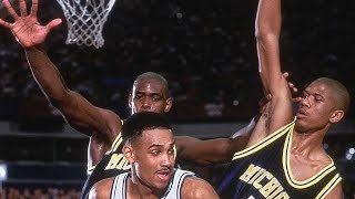 #1 Michigan vs #4 Duke Highlights [Fab Five @ Duke] (1992)
