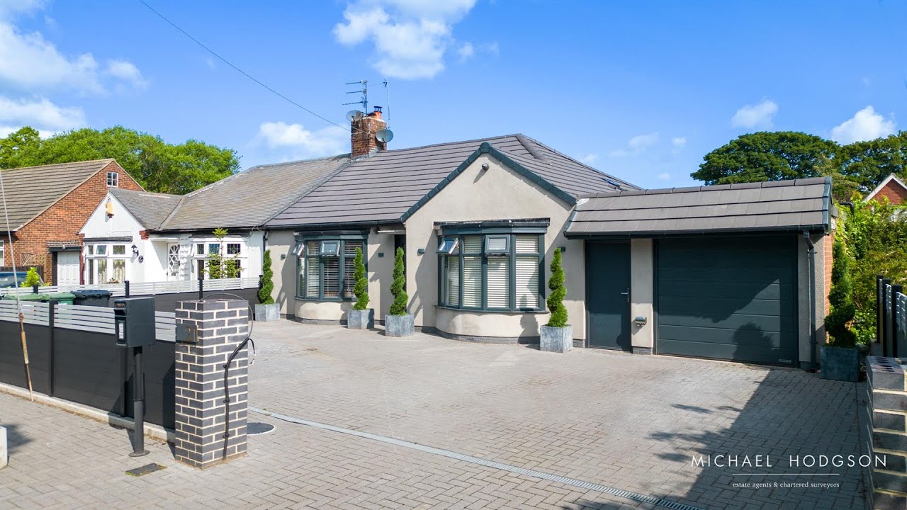 A rare family home, The Crescent, Cleadon Village YouTube