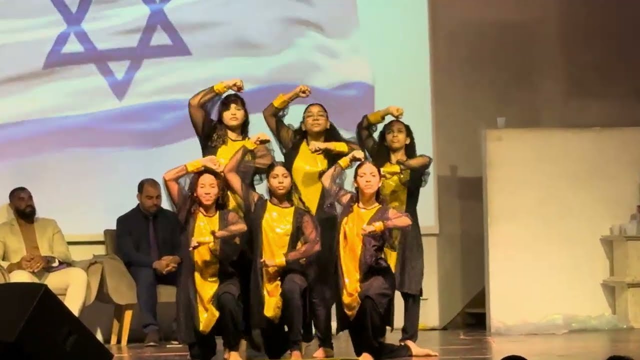 Valesca Mayssa e Stella Laura | Dias de Guerra - COREOGRAFIA 