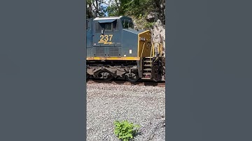 CSXT ES40DC at mine dock park