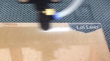 Máy cắt khắc laser khắc mica giá rẻ