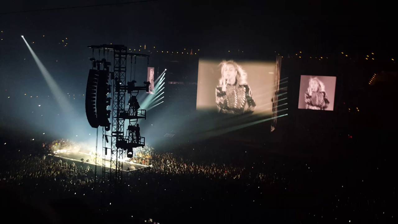 Beyoncé - Single Ladies Formation Tour in St.Louis 09/10/16 - YouTube