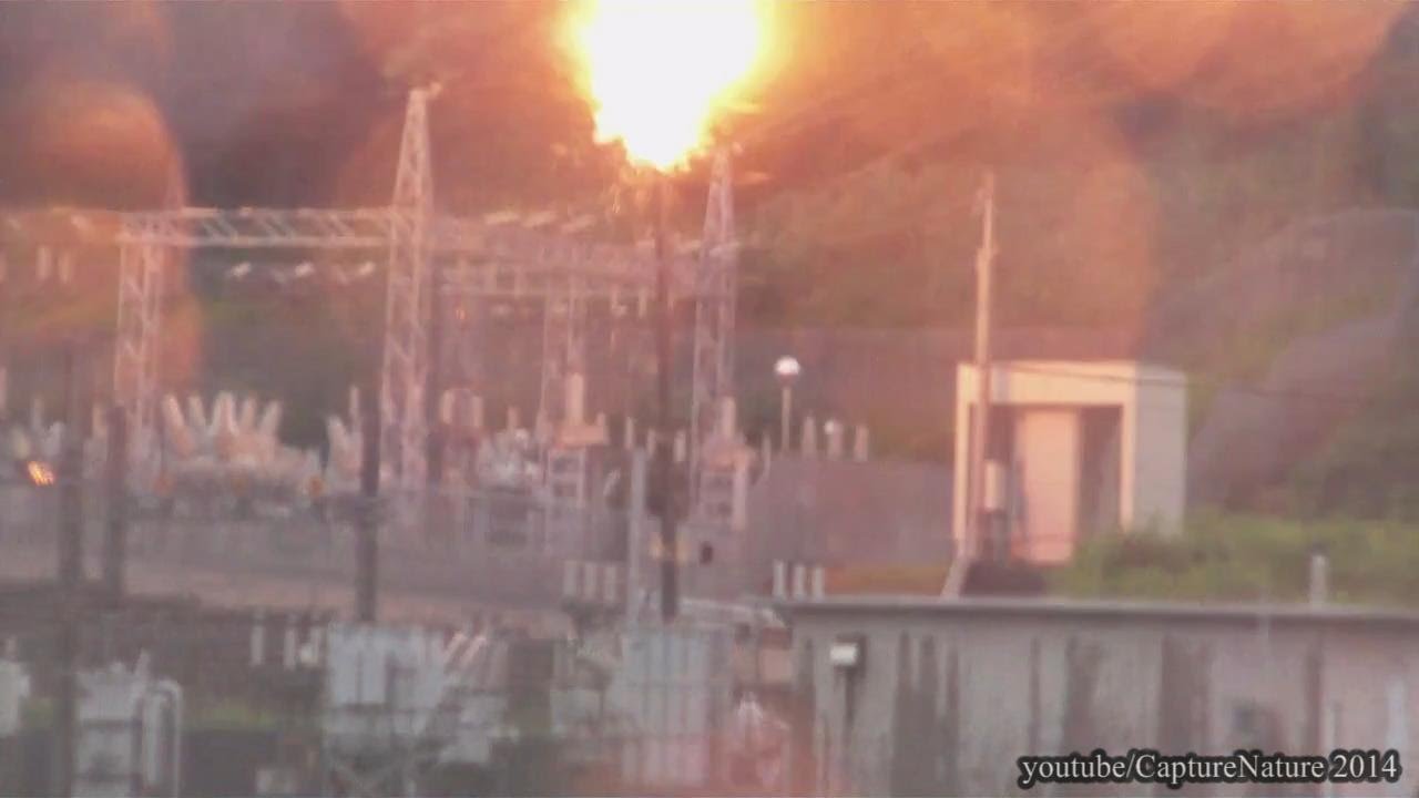 落雷3回 その瞬間 火災発生 等倍速 動画再生1分30秒 Ver Youtube