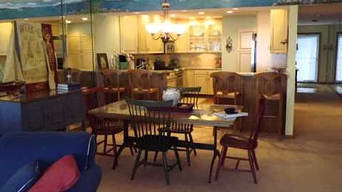 Nancy J. Dunlap presents...2212 N Carriage Lane #2...
