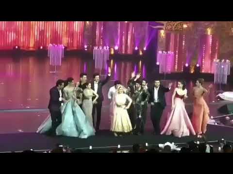 Salaam-e-ishq | IIFA Awards 2018 | Rekha | Varun Dhawan | Kriti sanon |Shraddha Kapoor |Arjun Kapoor