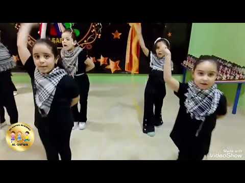 استعراض فلسطين عربية أداء بنات الصفوة الخاصة ب تفتيش كفر سعد في حفل تخرج الدفعة الثامنة