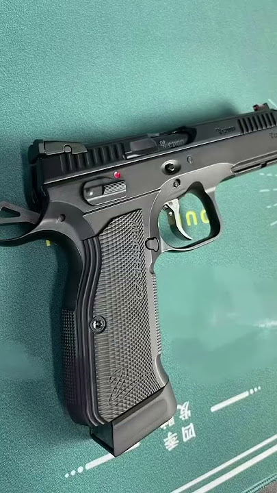 Cz75价格略高 联系电报：yihaowanjia007 手拉气枪钢珠冷霉BB牛头捷鹰系列皆有货