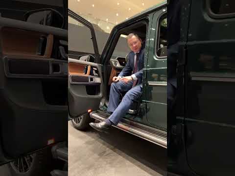 Как правильно выходить из G class ( Mercedes-Benz G63 ) aleksey_mercedes