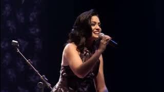 A Violeira (Tom Jobim/Chico Buarque) - Luiza Lara canta Chico Buarque