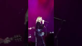 Heart of Dixie - Danielle Bradbery (Live @ Hammersmith Apollo)