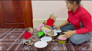 Cute Jula Fast Lip Stand Up Talk Thanks Happy Wait Mom Prepare Cake To Eat Kobie Scream Angry Jula