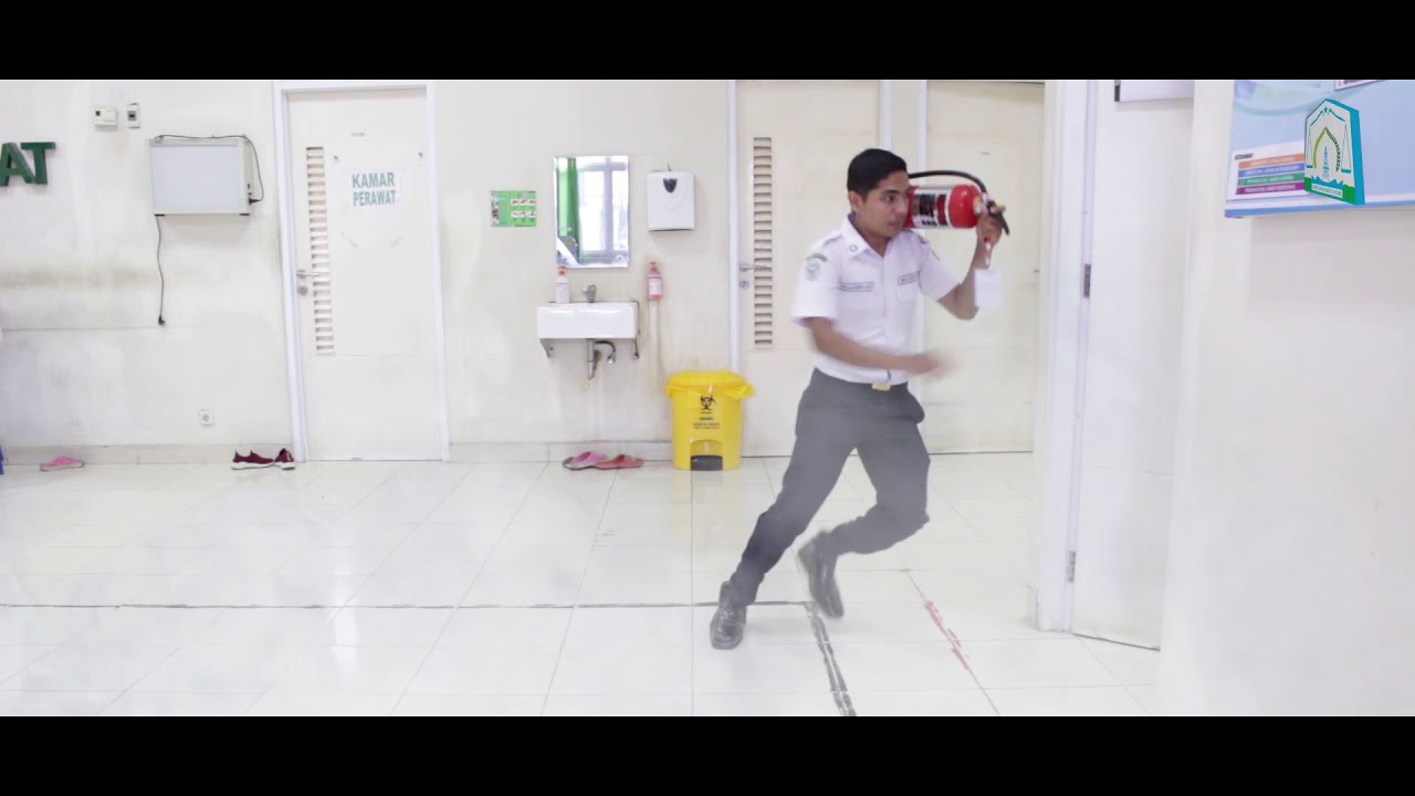 SIMULASI KEBAKARAN (CODE RED) RSUD dr  ZUBIR MAHMUD