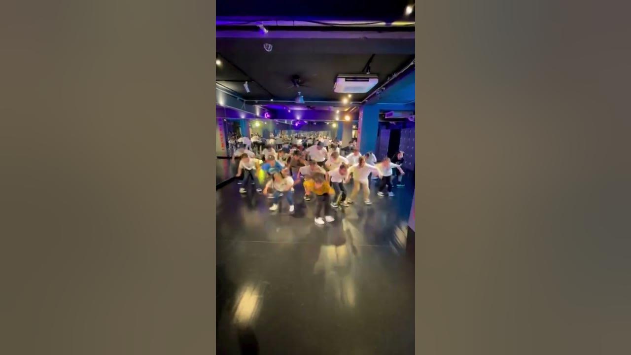 Salt N Pepa "Shoop" Dance From Tokyo, Japan YouTube