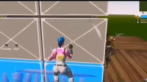 Trash talking squeaker says im hacking and start crying