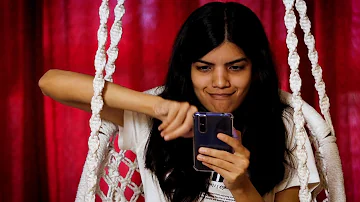 HOW GOD MAKES ME PUT MY PHONE DOWN - Vihan Damaris | Convos With God skits