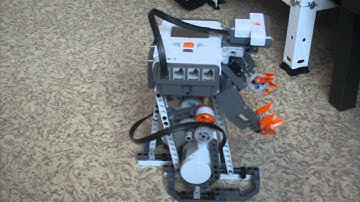 Lego mindstorms nxt omnibiped walking robot