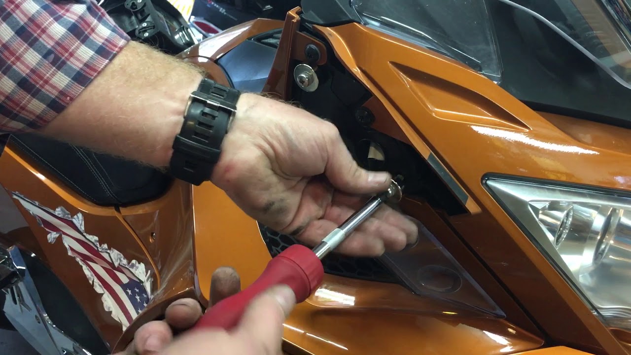 Can Am Spyder RT Magic Mirrors Installation YouTube