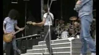 Guns N&#39; Roses feat  Jeff Beck - Locomotive  - Live In Paris 1992