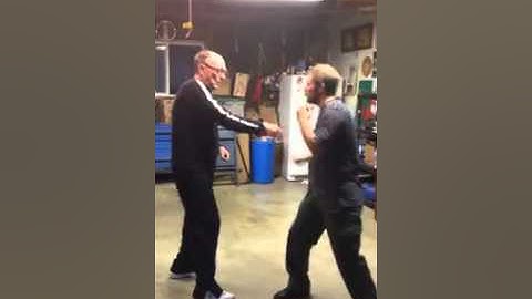 Sifu Tackett Teaching Some Principals of Jeet Kune Do
