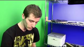 Intel DC3217IYE NUC Next Unit of Computing Unboxing & First Look Linus Tech Tips