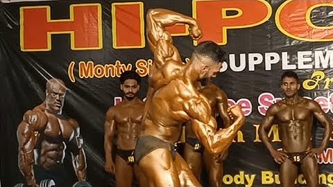 Arnold pose // bodybuilding competition posing // Arnold Schwarzenegger #arnold #gym #bodybuilding