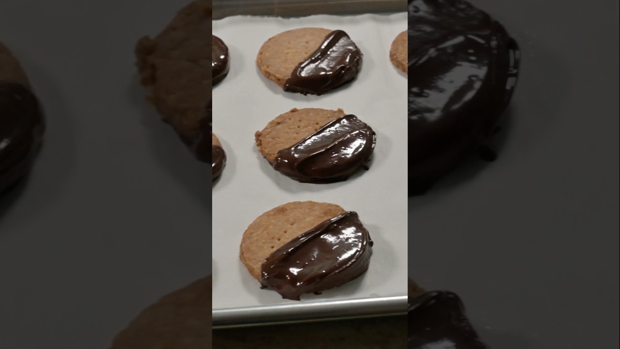 Let’s make “havrekiks:” oat shortbread cookies!