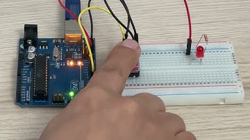 생각하고 만드는 아두이노 책(앤써북) ((   버튼스위치 상태 변화를 확인하여 LED 제어하기  )) 실습 동작 영상입니다.