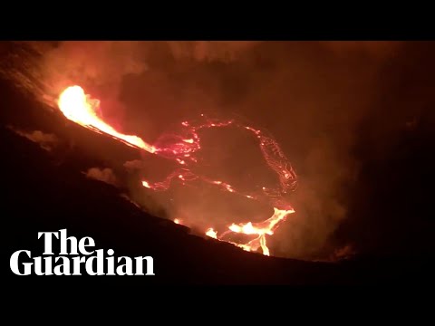 Kilauea volcano erupts on Hawaii's Big Island