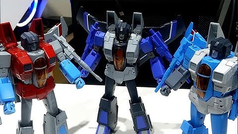 Masterpiece Transformer MP-52+ Skywarp unboxing and comparison
