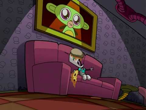 Gir Eating Pizza