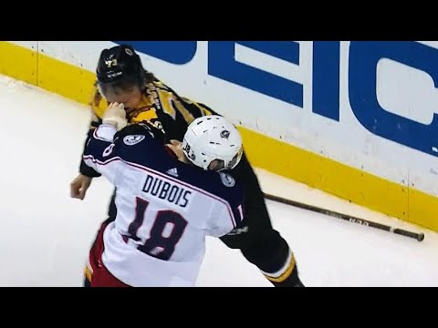 Fight ensues after Bruins' McAvoy steps into Blue Jackets' Dubois