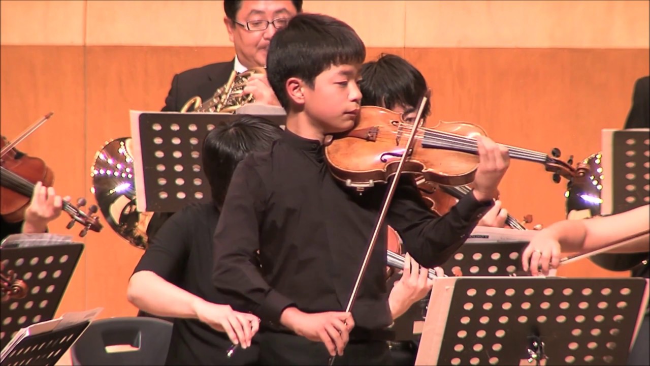 モーツァルト:ヴァイオリン協奏曲第5番イ長調KV219 トルコ風 - YouTube