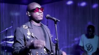 First King - Différent ( session live )