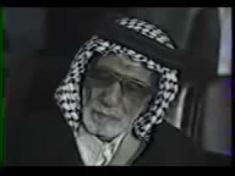 القصيدة التي اعدم شاعرها من قبل اتباع الخميني الشاعر العراقي هادي العكاشي يقرأها بحضور الرئيس صدام