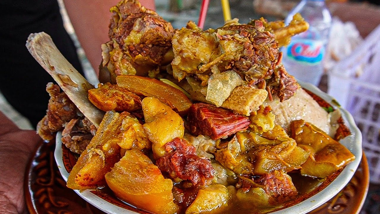 HABIS SATU PORSI DIJAMIN KLENGER!! PORSI UGAL - UGALAN DI WARUNG BAKSO URAT PINGGIR TAMBAK.