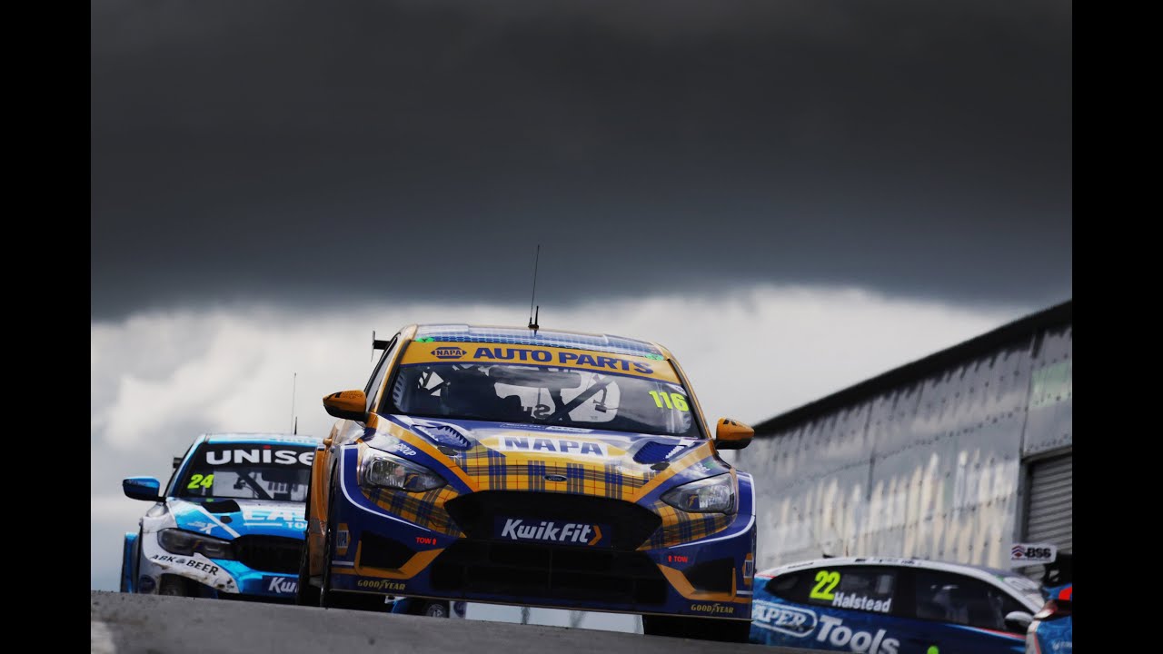 BTCC reigning champion Tom Ingram disqualified after incredible wet race 1 at Knockhill | ITV Sport
