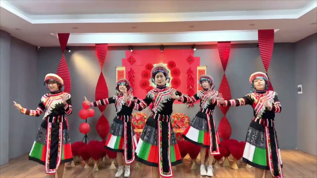 GIEO QUẺ REMIX | Choreo Hường Nguyễn | Upcrew | dance fitness