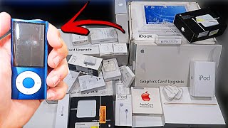 Dumpster Diving Abandoned Apple Store!! Found iBook, iPod Nano, iPod Shuffle & More!! Wow!! Jackpot!