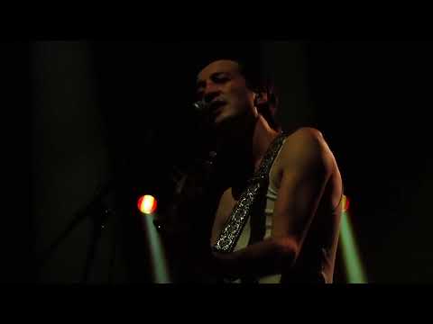Marlon Williams, The first time ever I saw your face, live in Paradiso 13-11-22