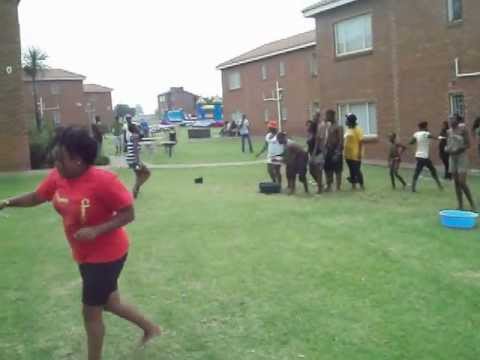 Thuthuka Residence NWU Vaal Fun Day games (1) - YouTube