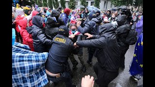 LIVE Georgia Protests: Parliament in Tbilisi Under Siege After Controversial Bill Passes