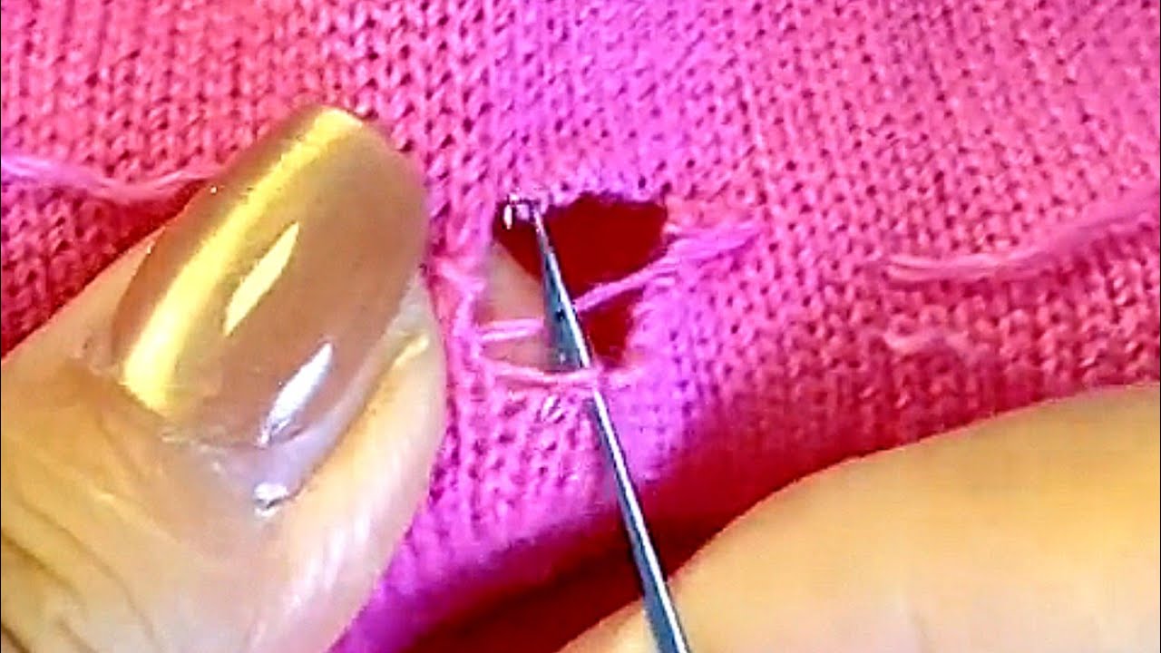 How to Perfectly Repair Holes in Knitted Sweaters Without Leaving any ...