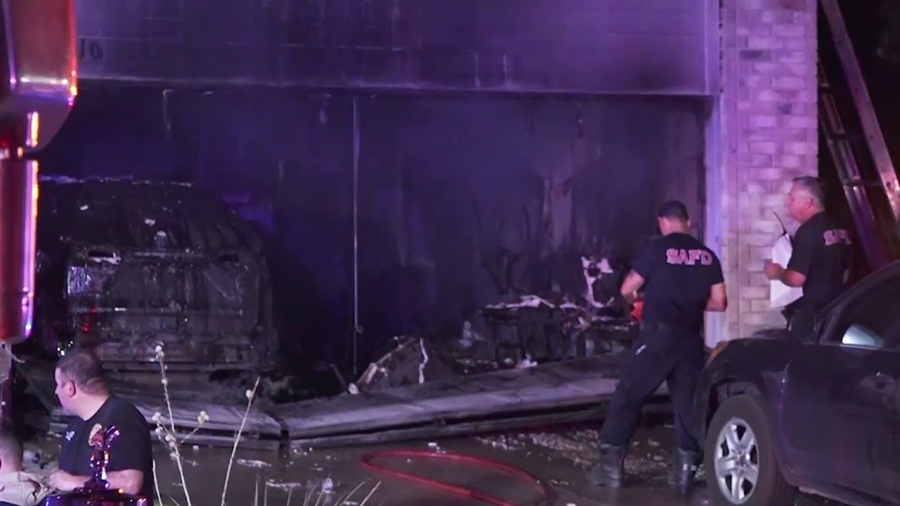 San Antonio Fire Department responds to fatal house fire on North Side YouTube
